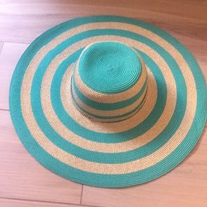 Metallic striped sun hat